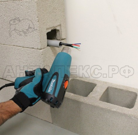 Термопистолет Makita HG 551 V