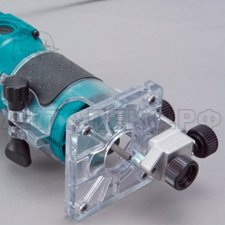 Фрезер Makita 3709 триммер 530Вт цанга 6мм