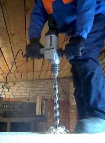 Дрель Интерскол Д-16/1050Р