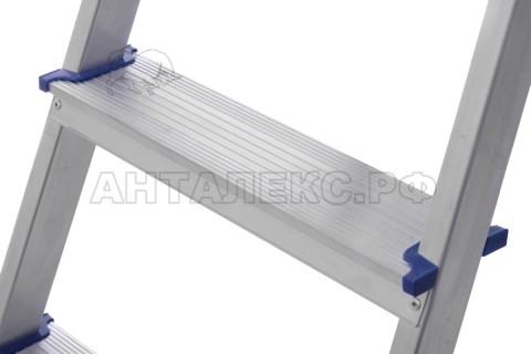 Стремянка А202 алюминиевая двусторонняя, 2 ступени