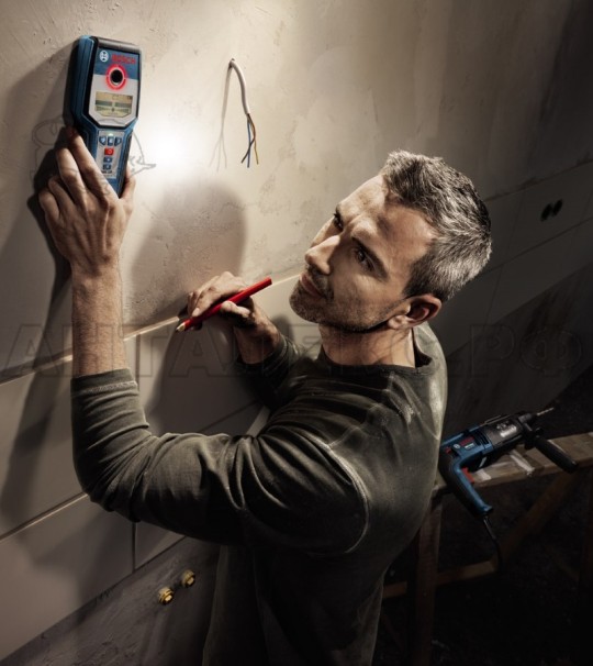 Детектор  Bosch GMS 120 PROF