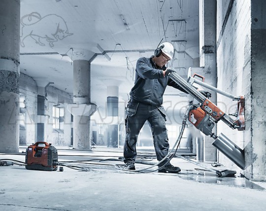 Бурмашина Husqvarna DMS 240
